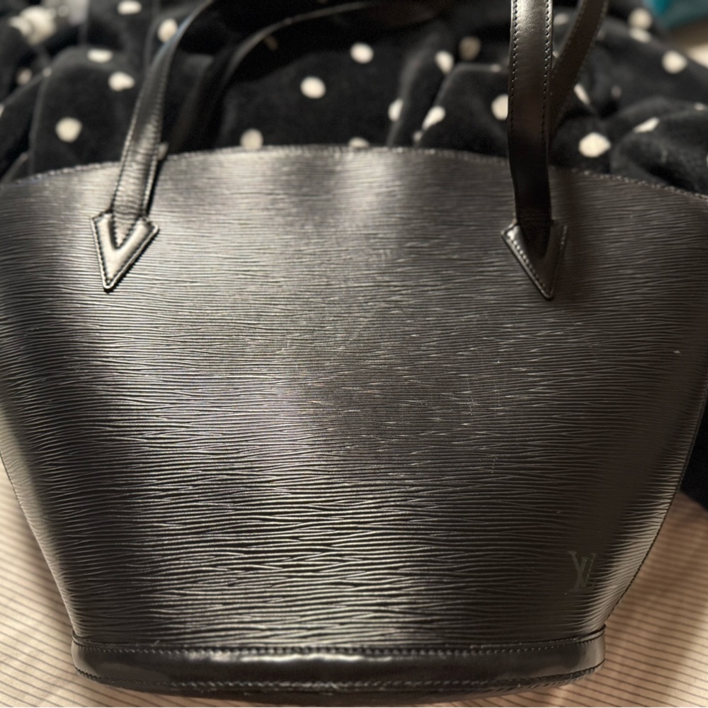 Authentic Louis Vuitton Black Epi Saint Jacques GM tote